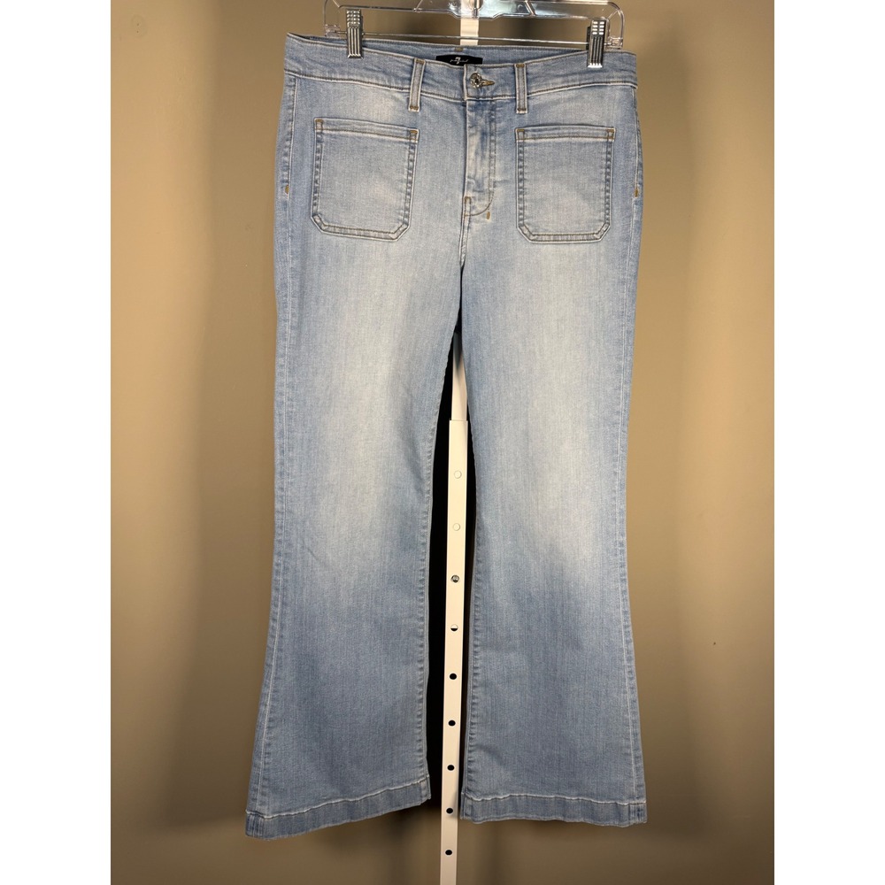 7 For All Mankind Size 31 Light Wash Flare Jeans Stretch Denim - Picture 2 of 9